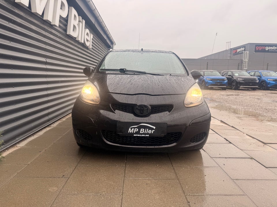 Toyota Aygo 1,0 Plus 5d