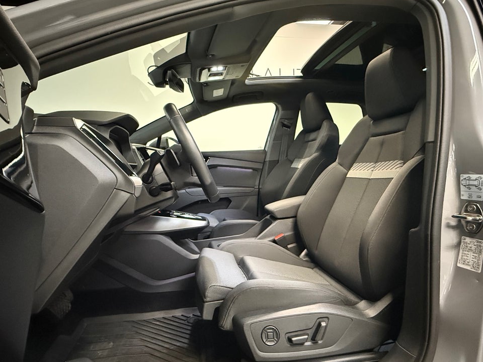 Audi Q4 e-tron 50 Attitude quattro 5d