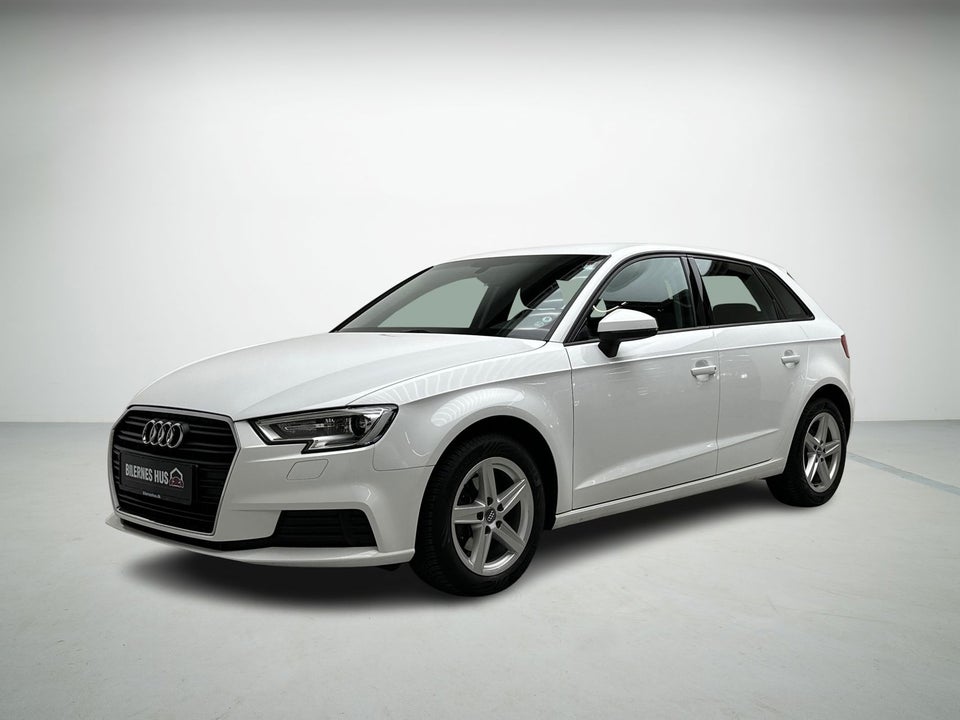 Audi A3 1,6 TDi 116 Sportback 5d