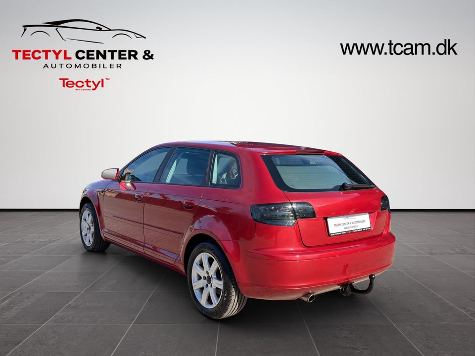 Audi A3 1,6 Ambiente Sportback 5d