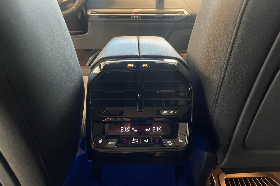 BMW iX xDrive50 Supercharged 5d