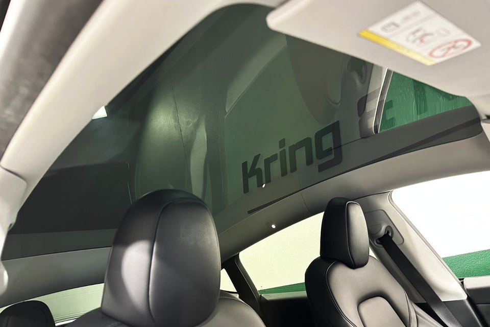 Tesla Model Y Long Range AWD 5d