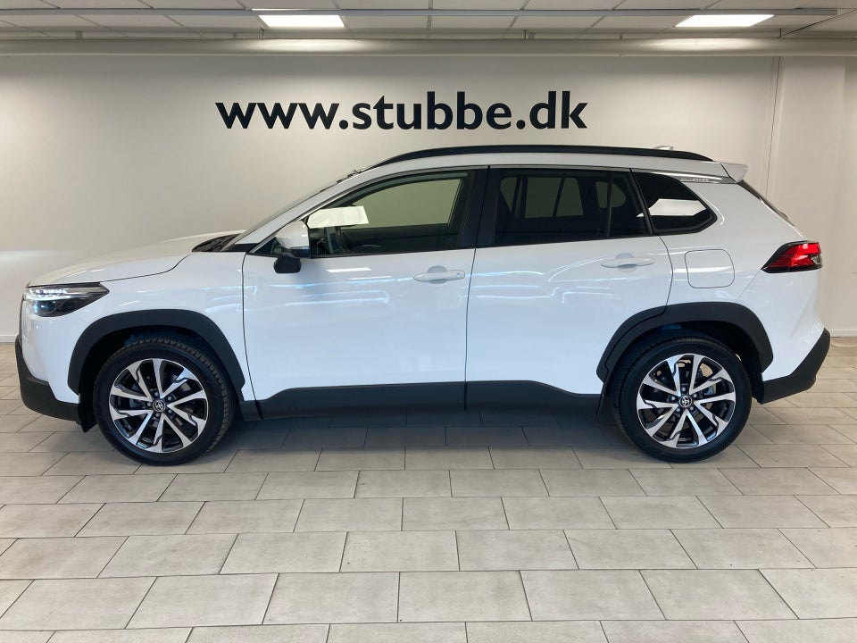 Toyota Corolla Cross 2,0 Hybrid Style Comfort CVT Van 5d