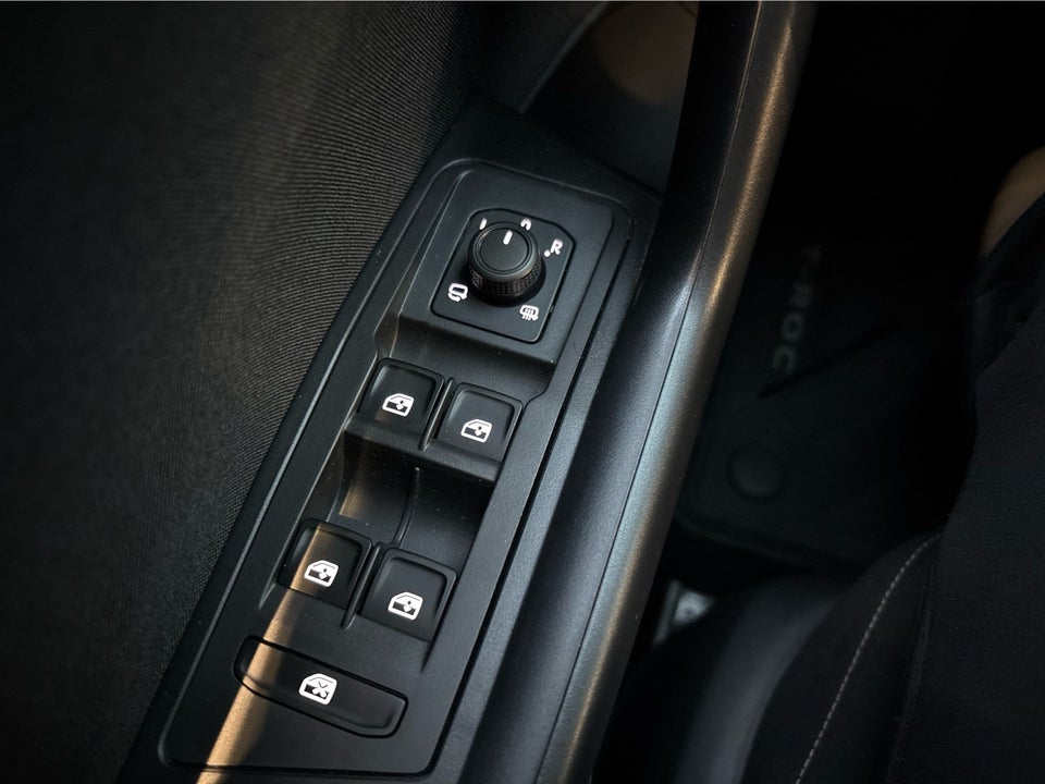 VW T-Roc 2,0 TDi 150 Life DSG 5d