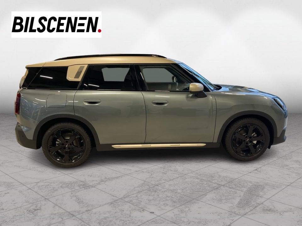 MINI Countryman E Favoured Trim L 5d