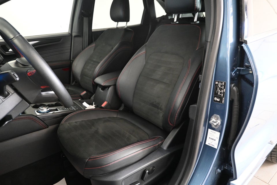 Ford Kuga 2,5 PHEV ST-Line X CVT 5d