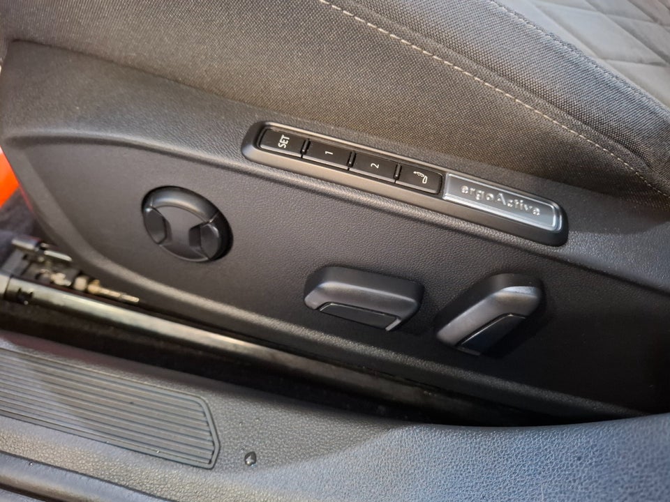 VW Golf VIII 1,4 eHybrid DSG 5d