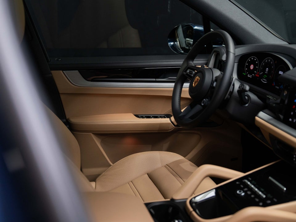Porsche Cayenne 3,0 E-Hybrid Tiptr. 5d