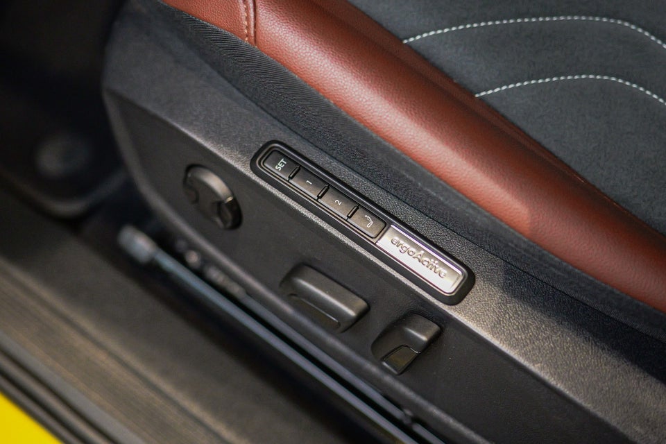 VW ID.4 77 Pro Performance Tech 5d