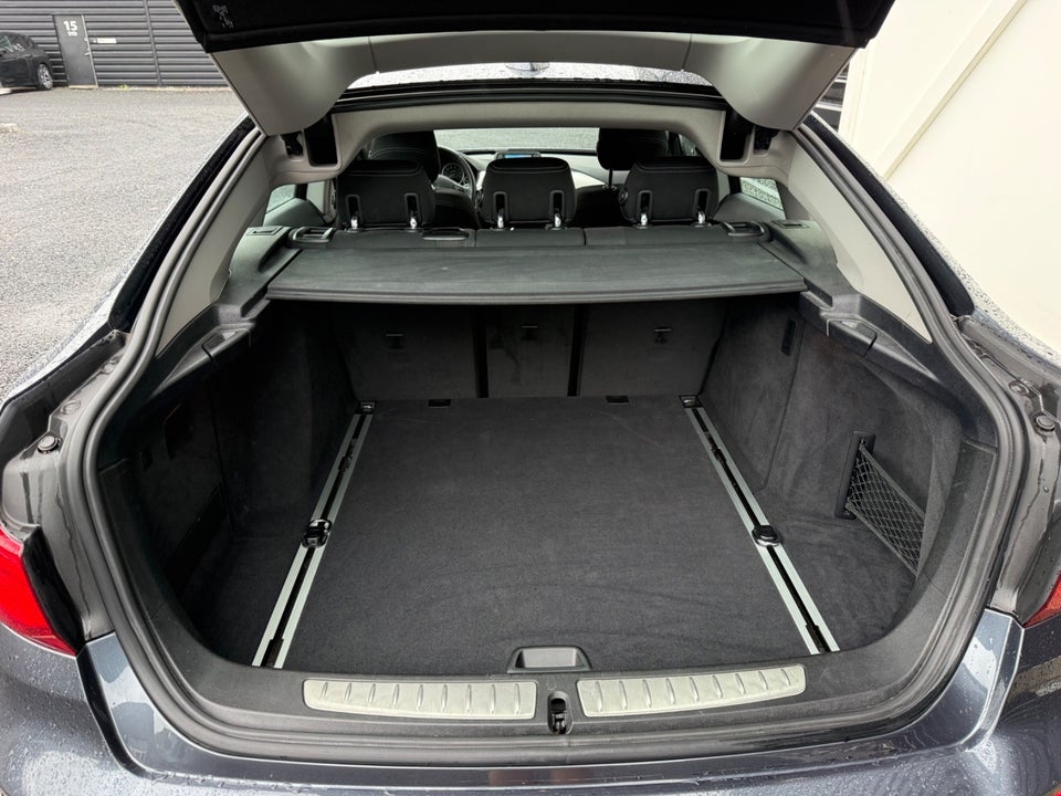 BMW 320i 2,0 Gran Turismo aut. 5d