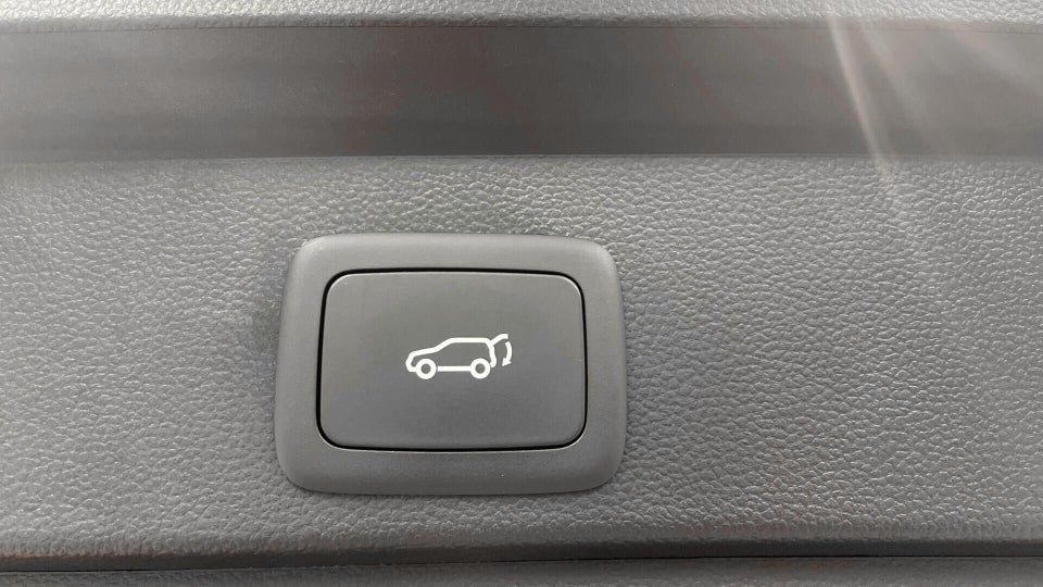 MG Marvel R Luxury 5d