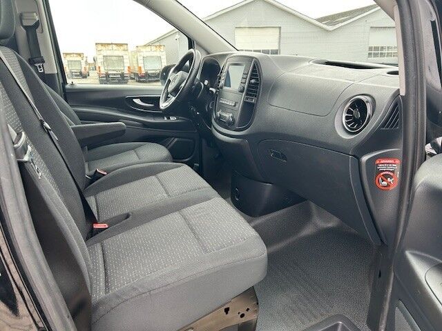 Mercedes Vito 114 2,0 CDi Kassevogn aut. L RWD