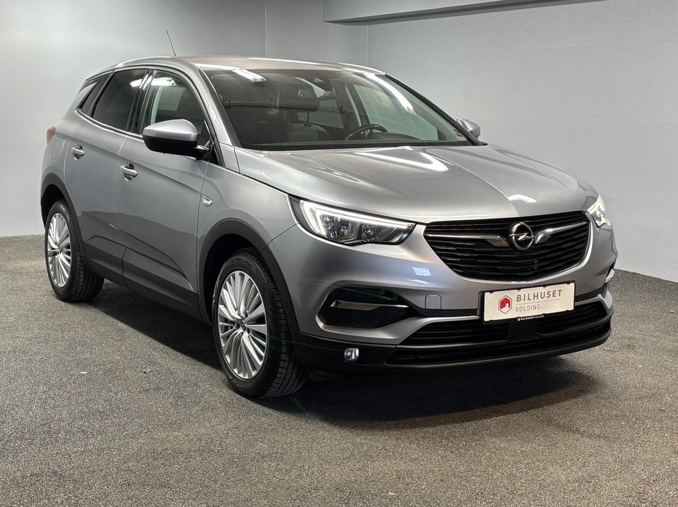 Opel Grandland X 1,2 T 130 Enjoy 5d