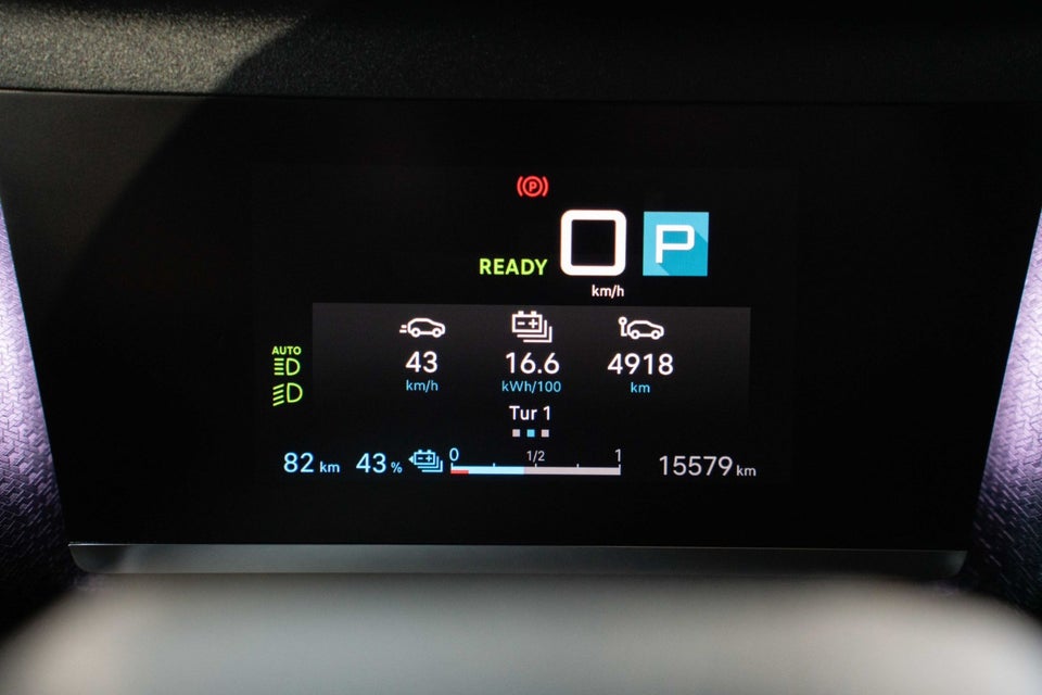 Citroën ë-C4 X 50 Shine 4d