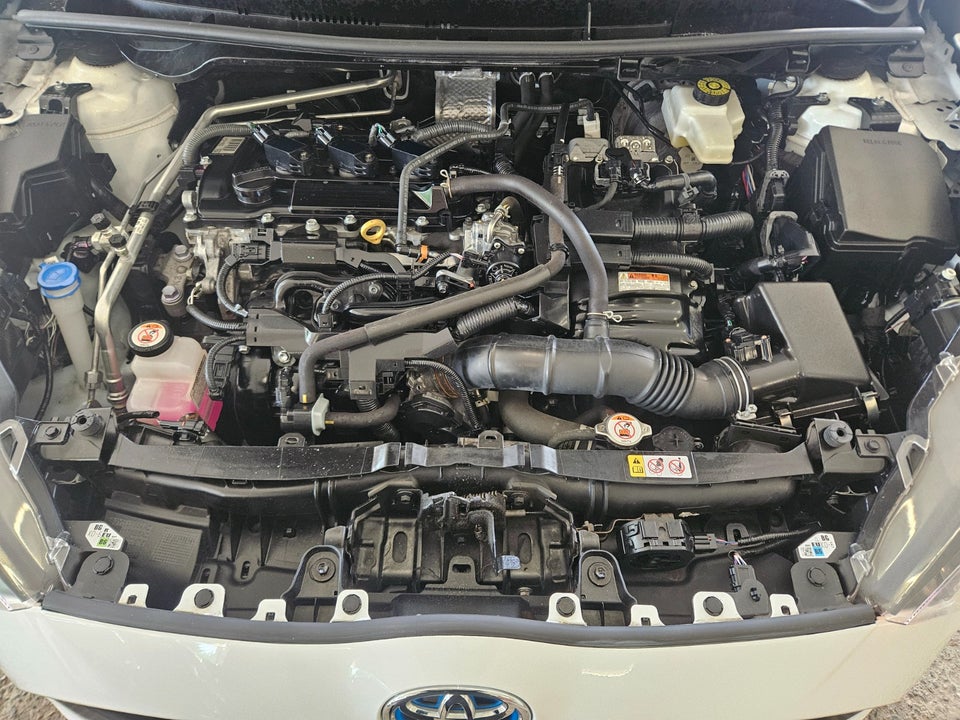 Toyota Yaris 1,5 Hybrid H1 e-CVT 5d