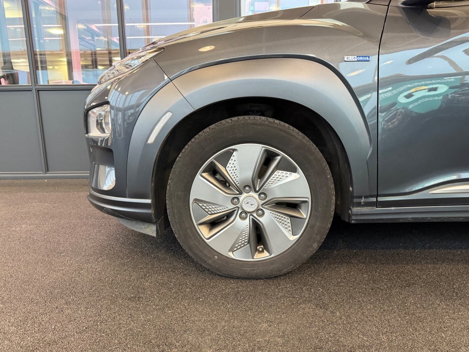 Hyundai Kona 39 EV Advanced 5d