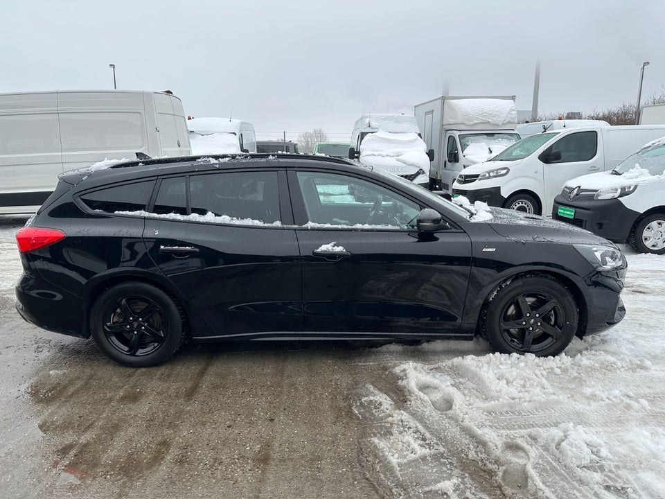 Ford Focus 1,5 EcoBlue ST-Line stc. Van 5d