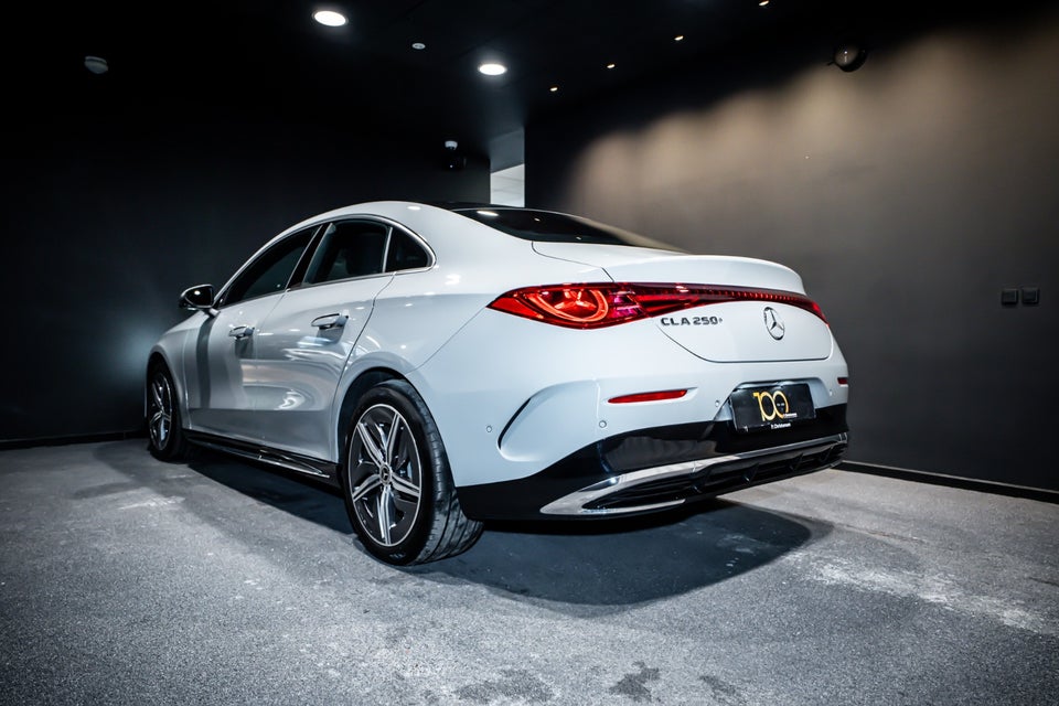 Mercedes CLA250+ EQ AMG Advance Plus 4d