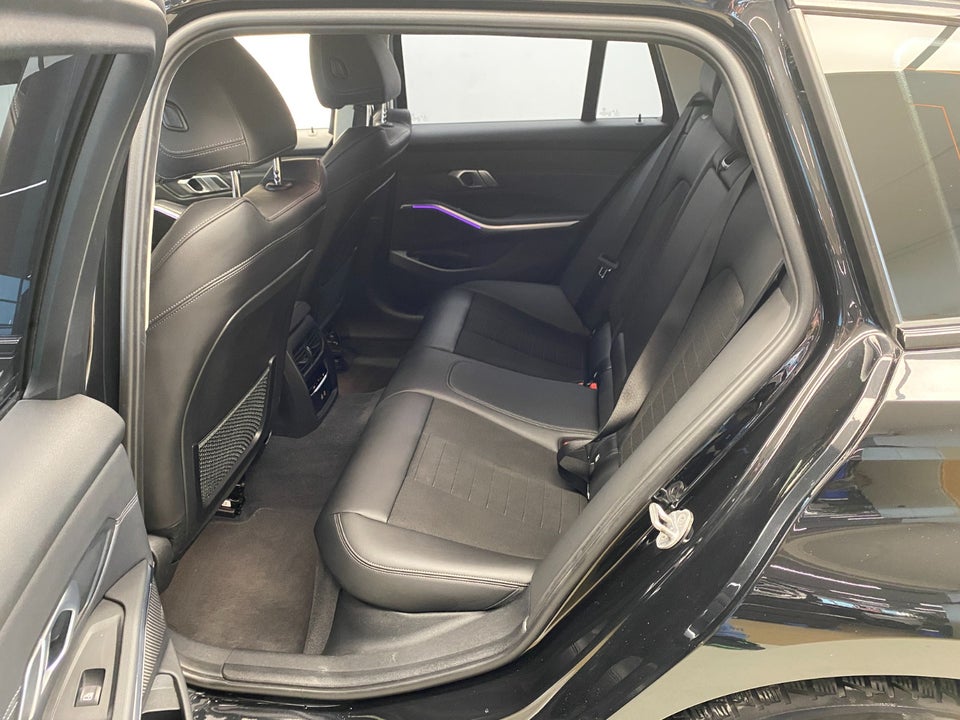 BMW 330e 2,0 Touring Sport Line aut. 5d