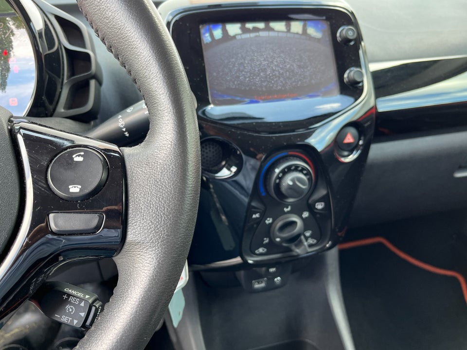 Toyota Aygo 1,0 VVT-i x-cite 5d