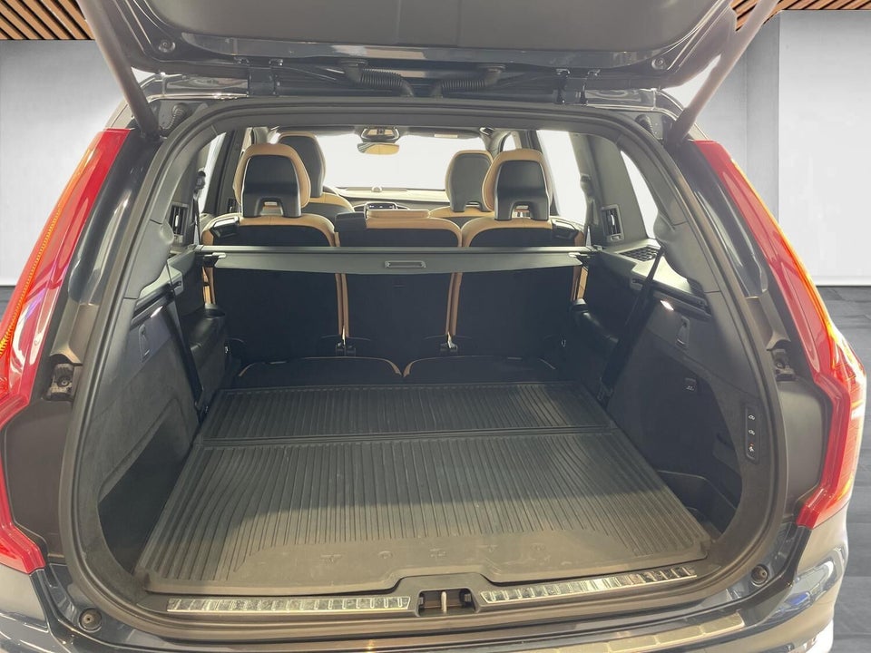 Volvo XC90 2,0 T8 ReCharge Ultimate Bright aut. AWD 7prs 5d