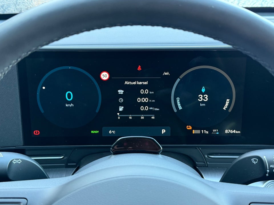 Hyundai Kona 48 EV Essential 5d