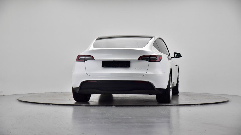 Tesla Model Y Long Range AWD 5d