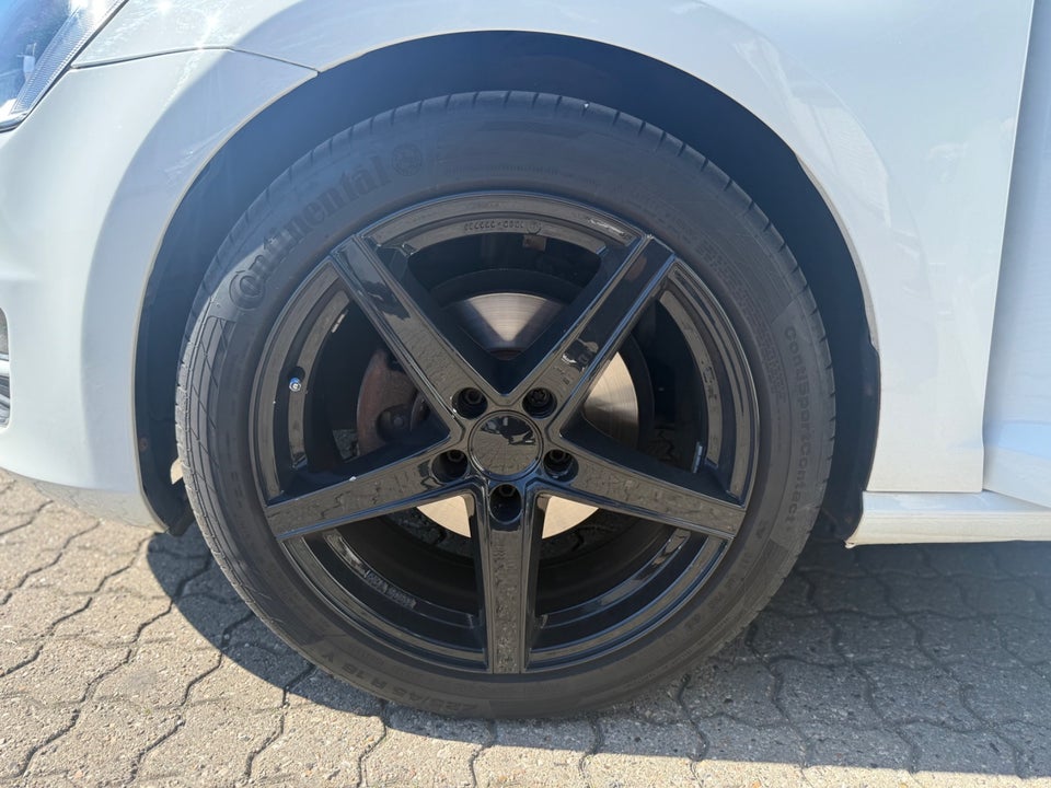 VW Golf VII 1,4 TSi 140 Highline DSG BMT 5d