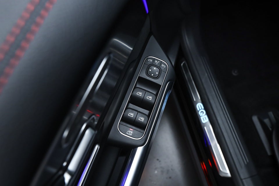 Mercedes EQB250+ AMG Premium 5d
