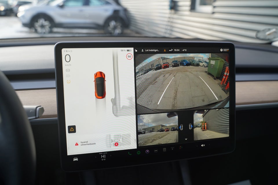 Tesla Model 3 RWD 4d