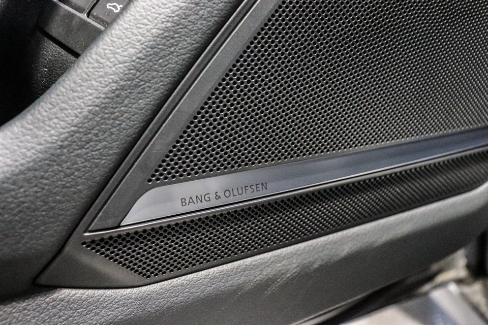 Audi A6 55 TFSi e S-line Avant quattro S-tr. 5d