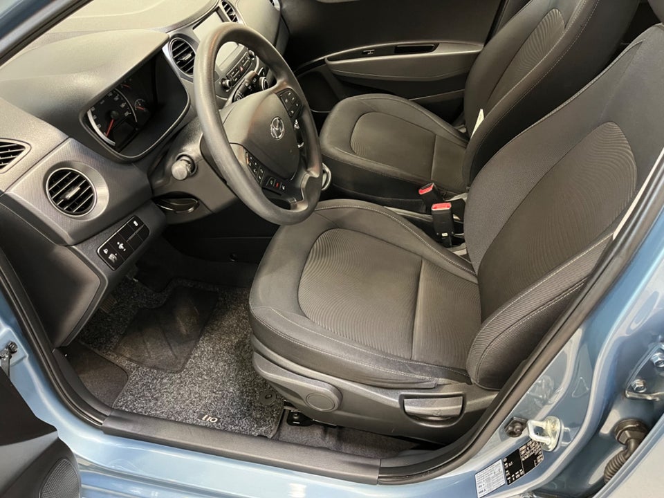 Hyundai i10 1,0 Touch 5d