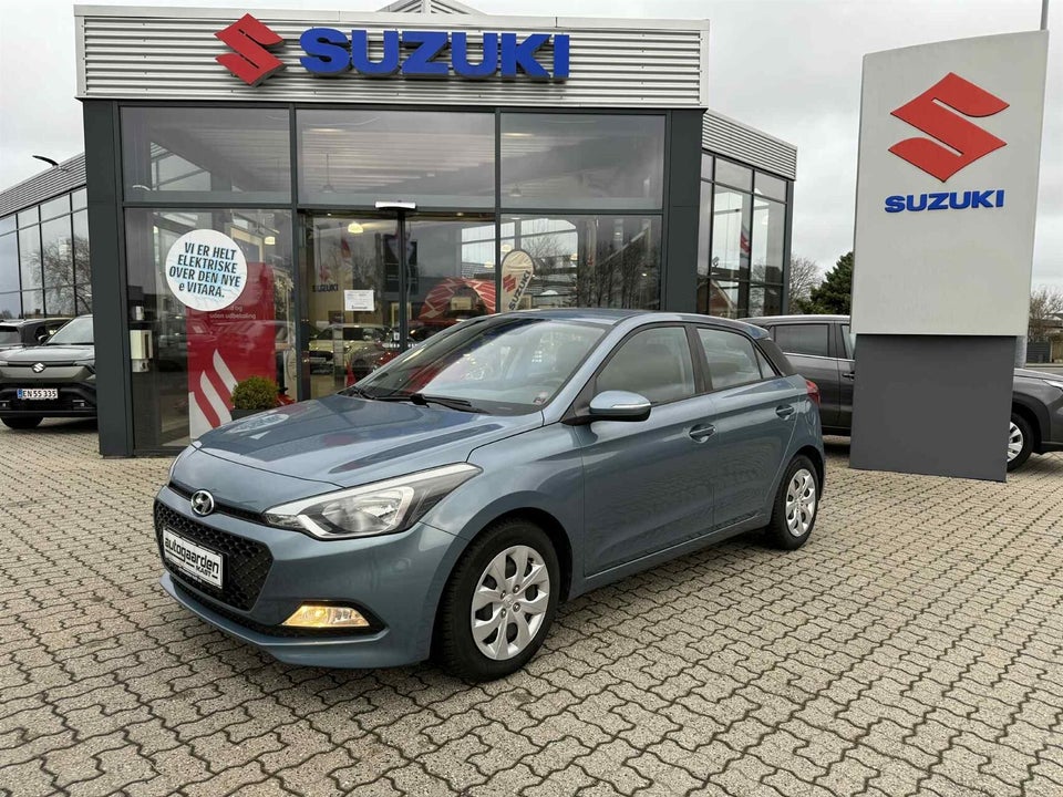 Hyundai i20 1,25 Passion 5d