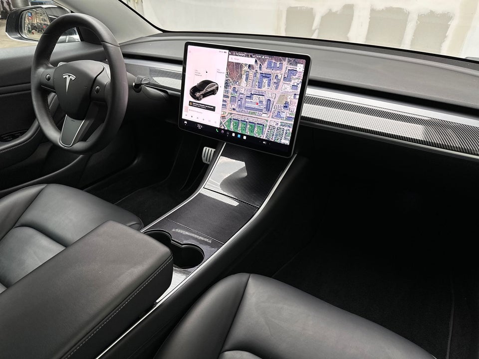 Tesla Model 3 Performance AWD 4d