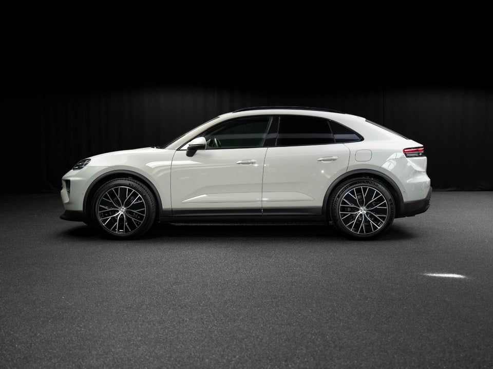 Porsche Macan 5d