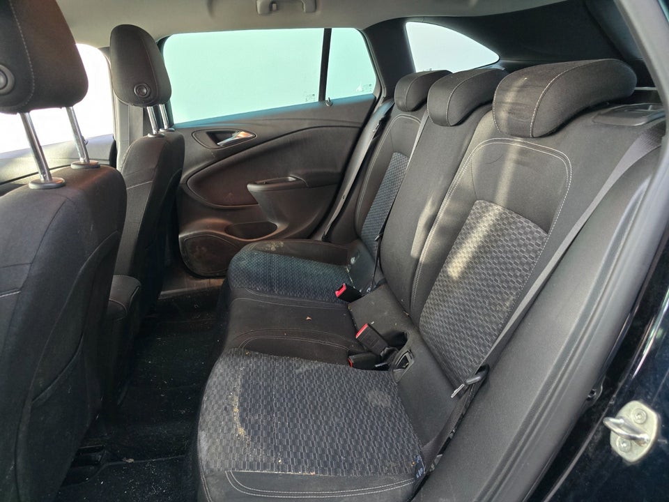 Opel Astra 1,0 T 105 Enjoy Sports Tourer 5d