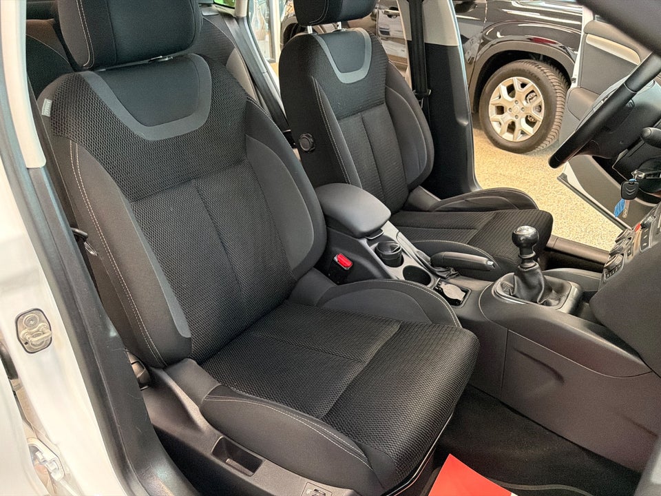 Citroën C4 1,6 BlueHDi 120 Millesime 5d