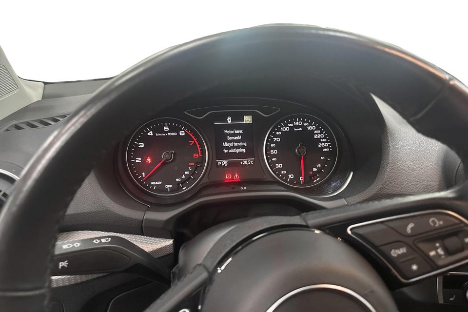 Audi Q2 35 TFSi Prestige S-tr. 5d