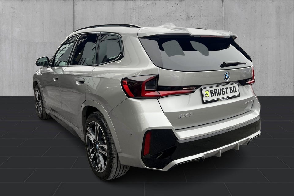 BMW iX1 eDrive20 M-Sport Pro 5d