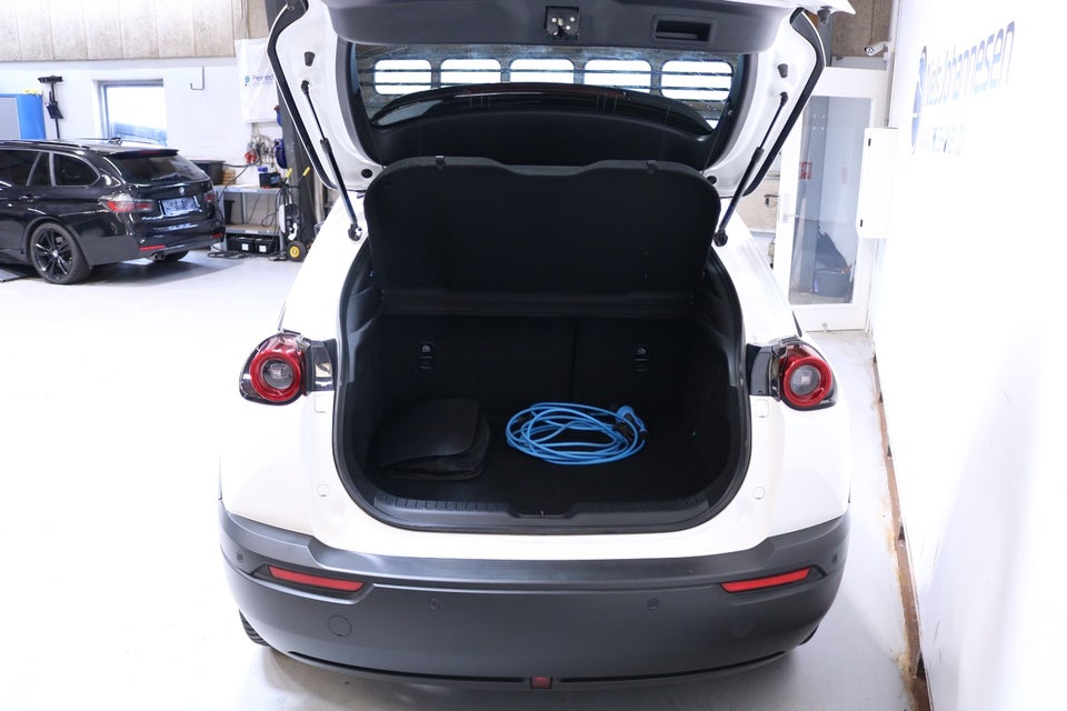 Mazda MX-30 e-SkyActiv Advantage 5d