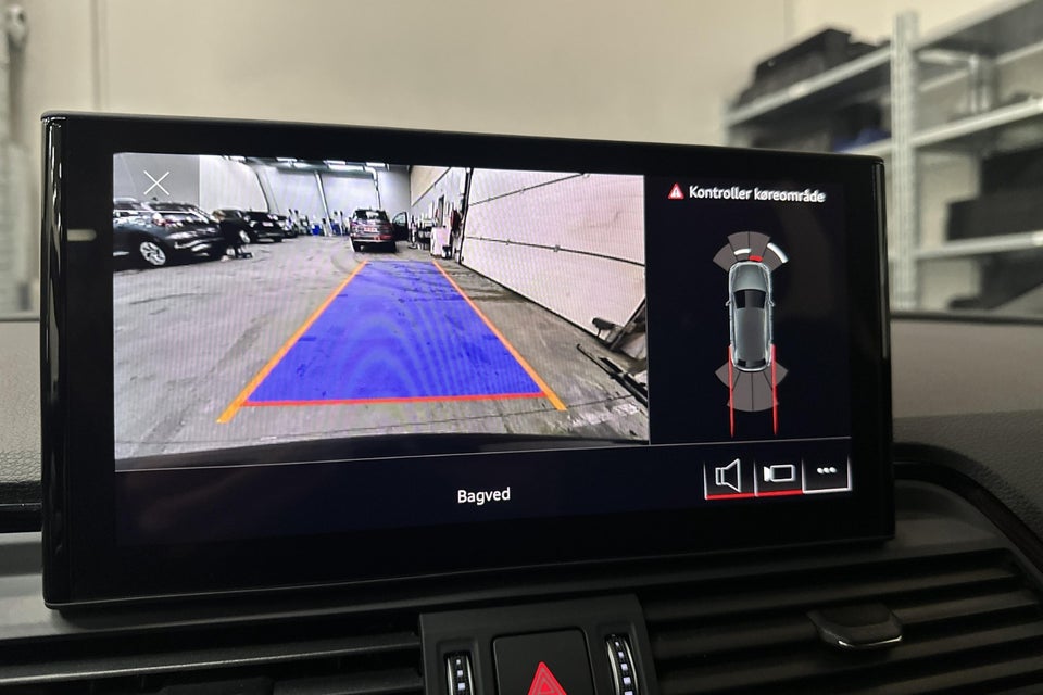 Audi Q5 40 TDi S-line Midnight Edition quattro S-tr. 5d