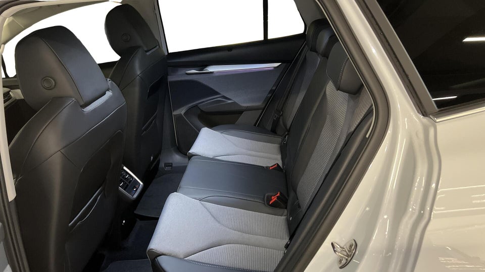 Skoda Enyaq 85 iV Premium 5d
