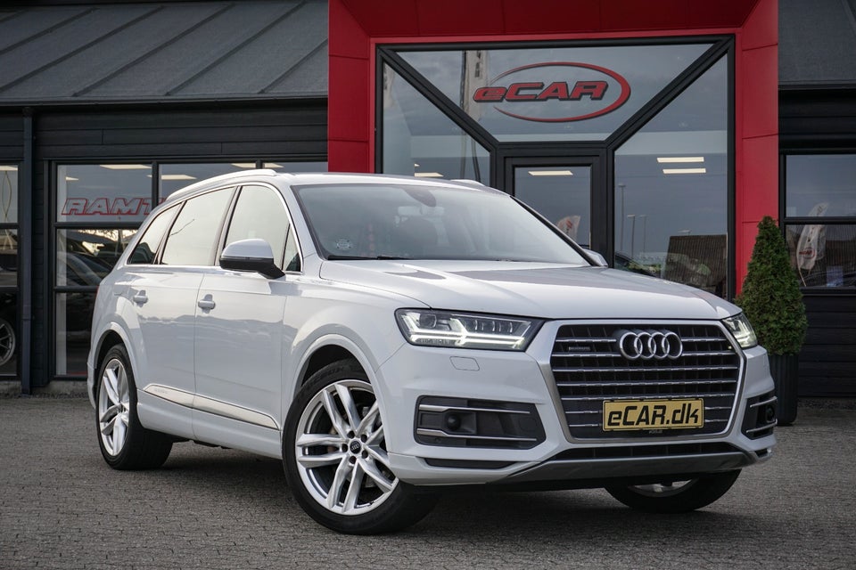 Audi Q7 3,0 TDi 272 quattro Tiptr. Van 5d
