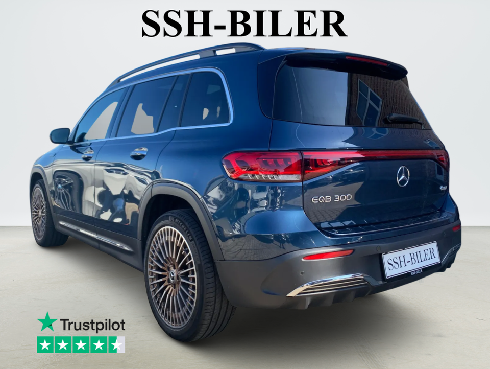 Mercedes EQB300 AMG Line 4Matic 5d