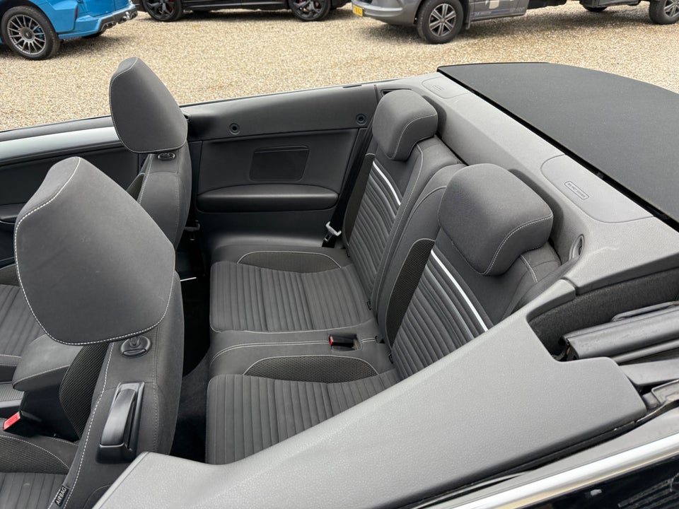 VW Golf VI 1,4 TSi 122 Cabriolet DSG 2d