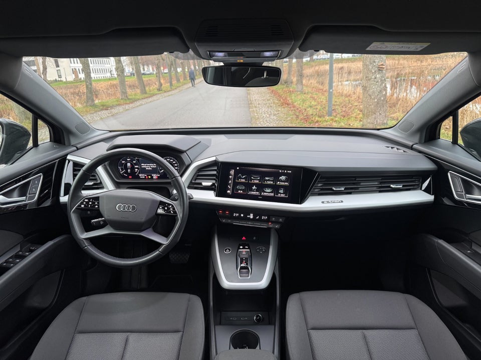 Audi Q4 e-tron 35  5d