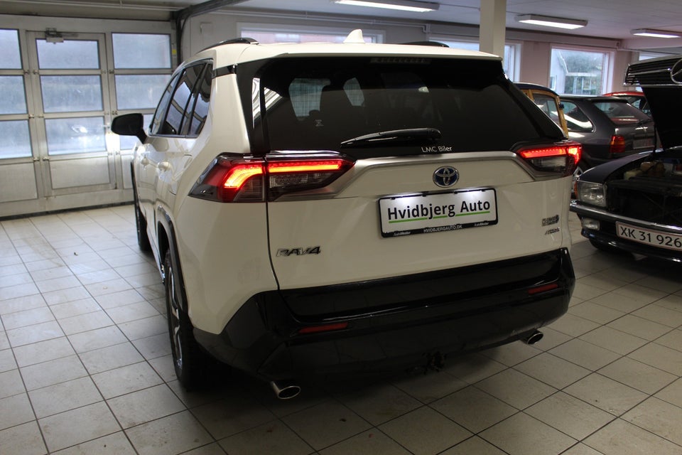 Toyota RAV4 2,5 Plug-in Hybrid H3 AWD-i 5d