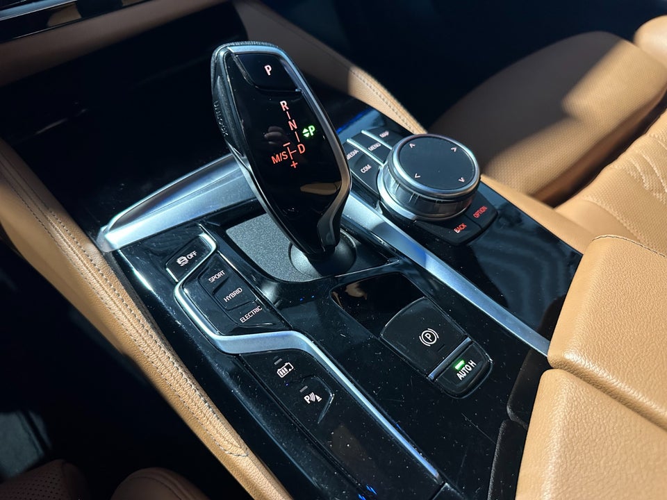 BMW 530e 2,0 Touring M-Sport aut. 5d