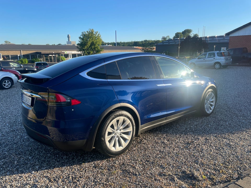 Tesla Model X 75D 5d