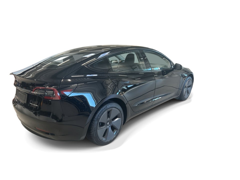 Tesla Model 3 Long Range AWD 4d
